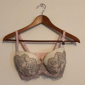 Victoria Secret Pink Lace Rhinestone Bra 34DD